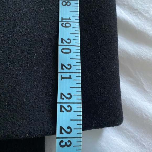 Wool coat - Picture 8 of 16